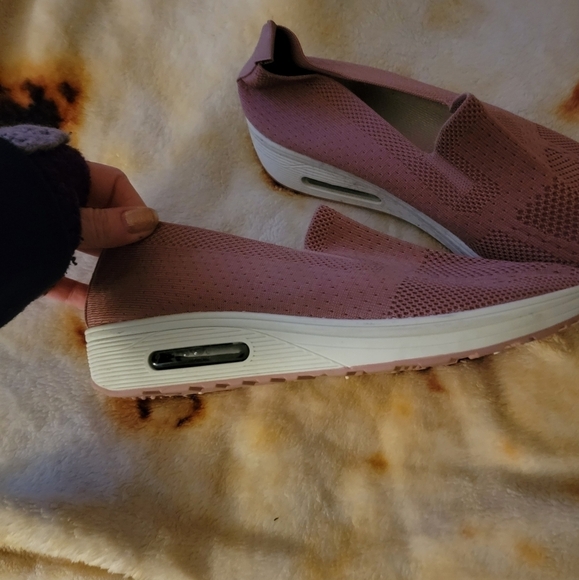 New Pink Slip On Sneakers Sz 12 - Picture 2 of 5